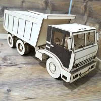 Модель грузовика Камаз из фанеры